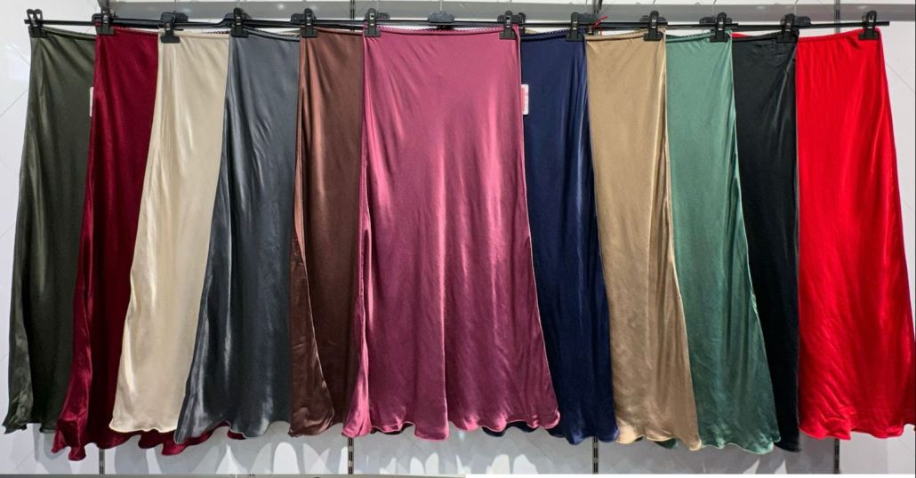 Falda Satinada - Imagen 3