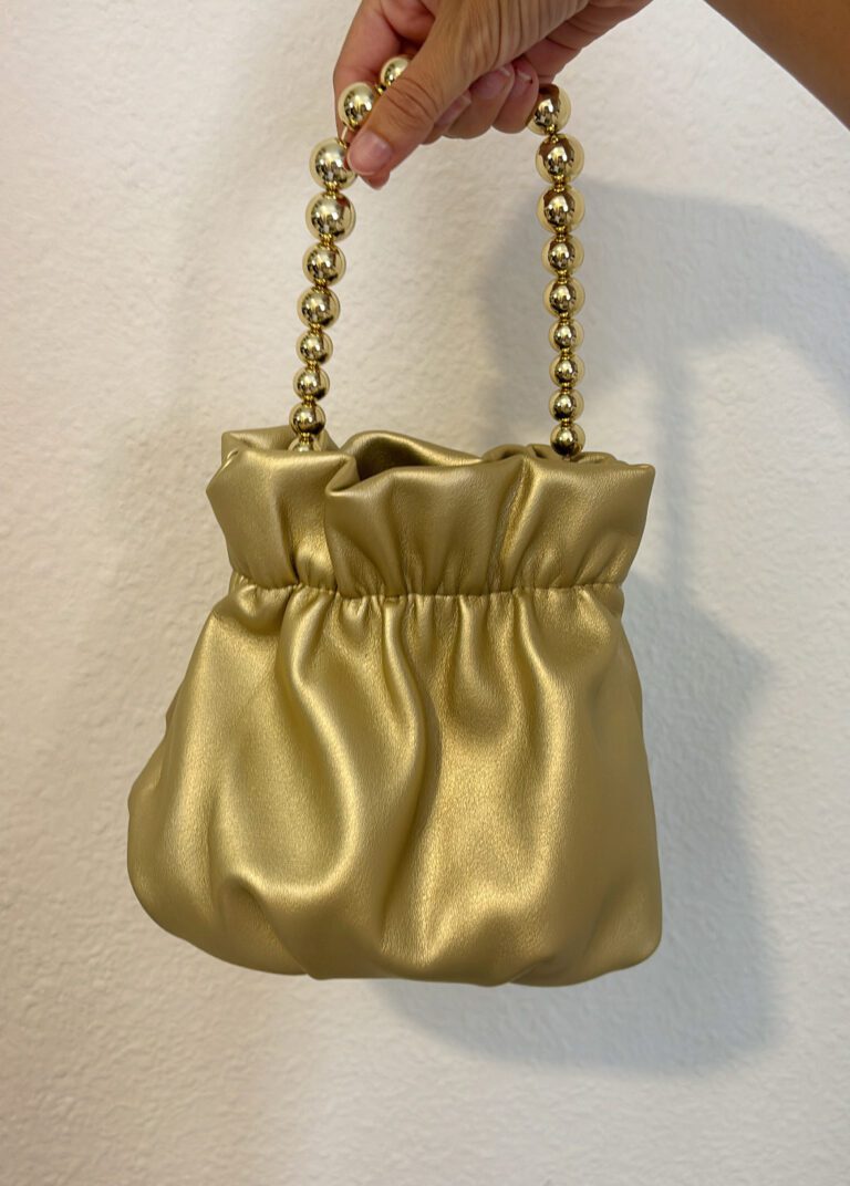 bolso saquito metálico