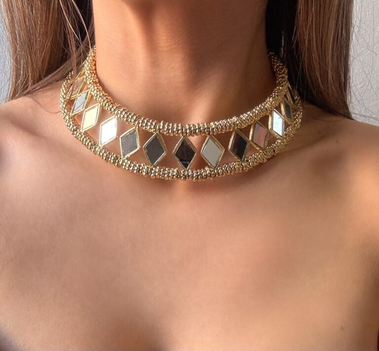 gargantilla espejo rígida (copia)