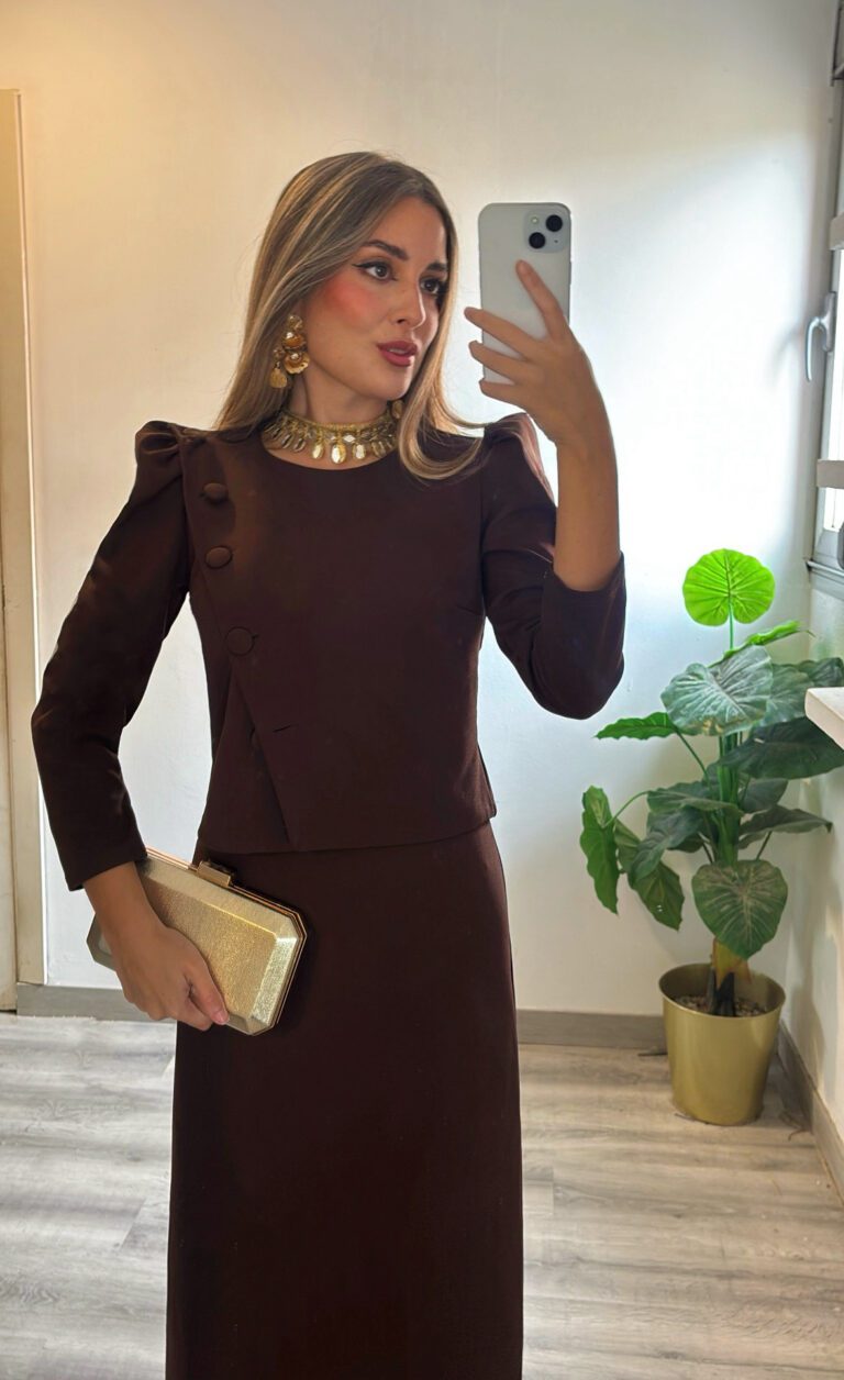 conjunto mía